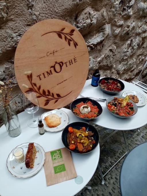 Chambre Atypique Dans Cafe Healthy Saint-Paul-de-Vence Exterior photo